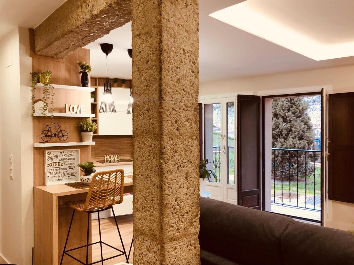 El Capricho Del Arco_Apartamentos Burgos Catedral Eksteriør bilde