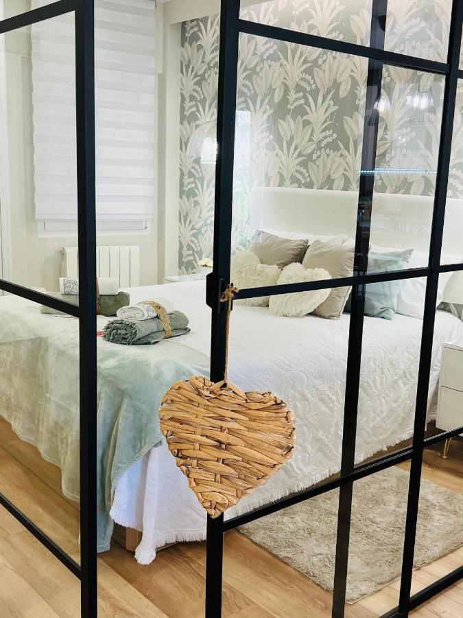 El Capricho Del Arco_Apartamentos Burgos Catedral Eksteriør bilde