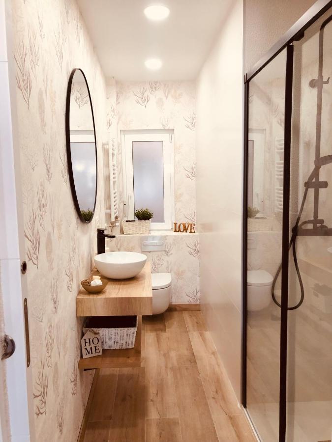 El Capricho Del Arco_Apartamentos Burgos Catedral Eksteriør bilde