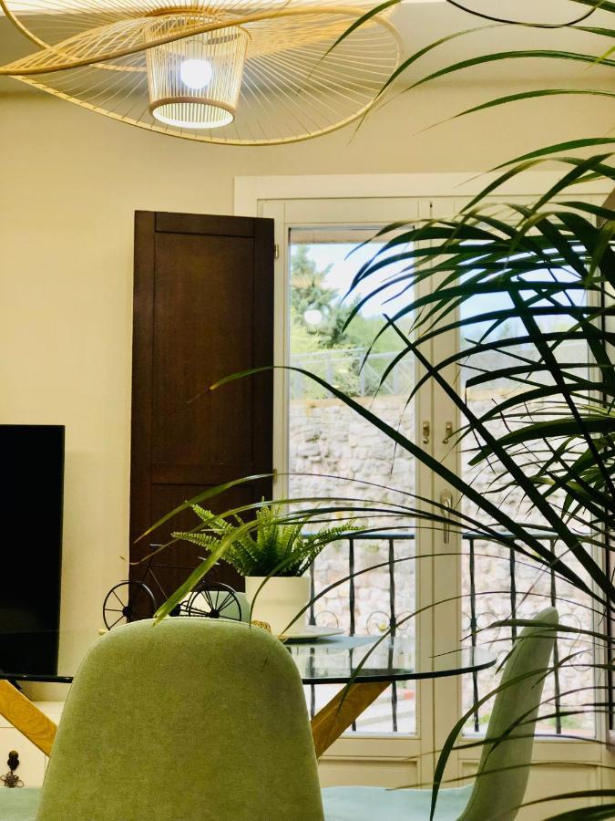 El Capricho Del Arco_Apartamentos Burgos Catedral Eksteriør bilde